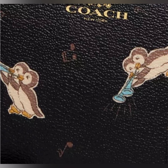NWOT Coach Corner Zip Wristlet with Penguin Print Wallet Black - Picture 3 of 3